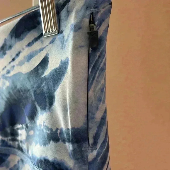 GapFit Eclipse S Regular workout tights - Picture 4 of 10